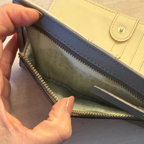 Kate Spade Charcoal Wallet - Picture 5 of 5